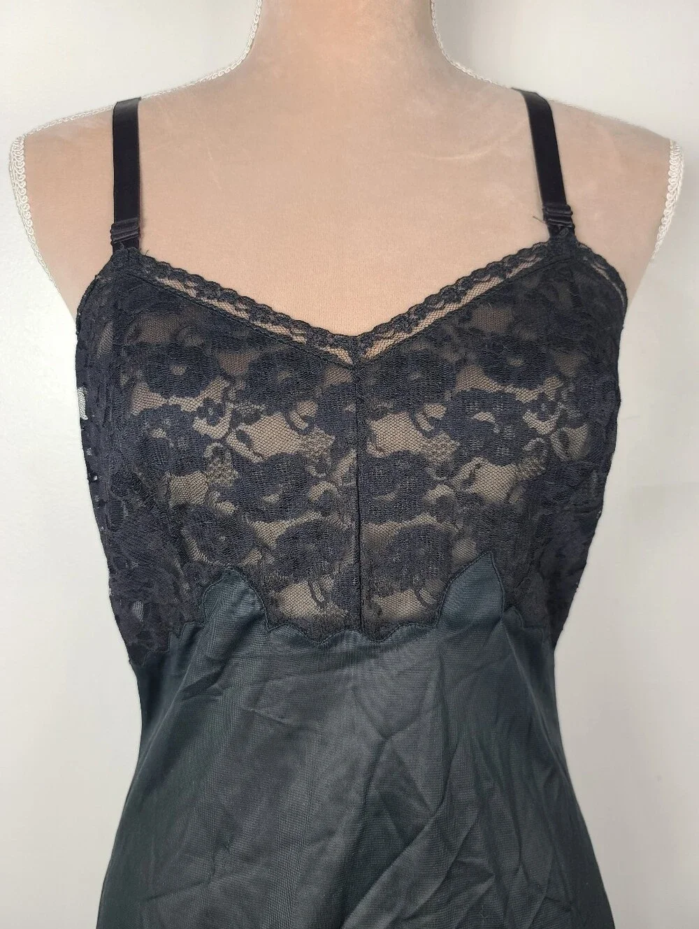 Vintage 60's Sliperfection Black Nylon Lace Trim Half Slip Retro Lingerie 34 - Picture 6 of 13